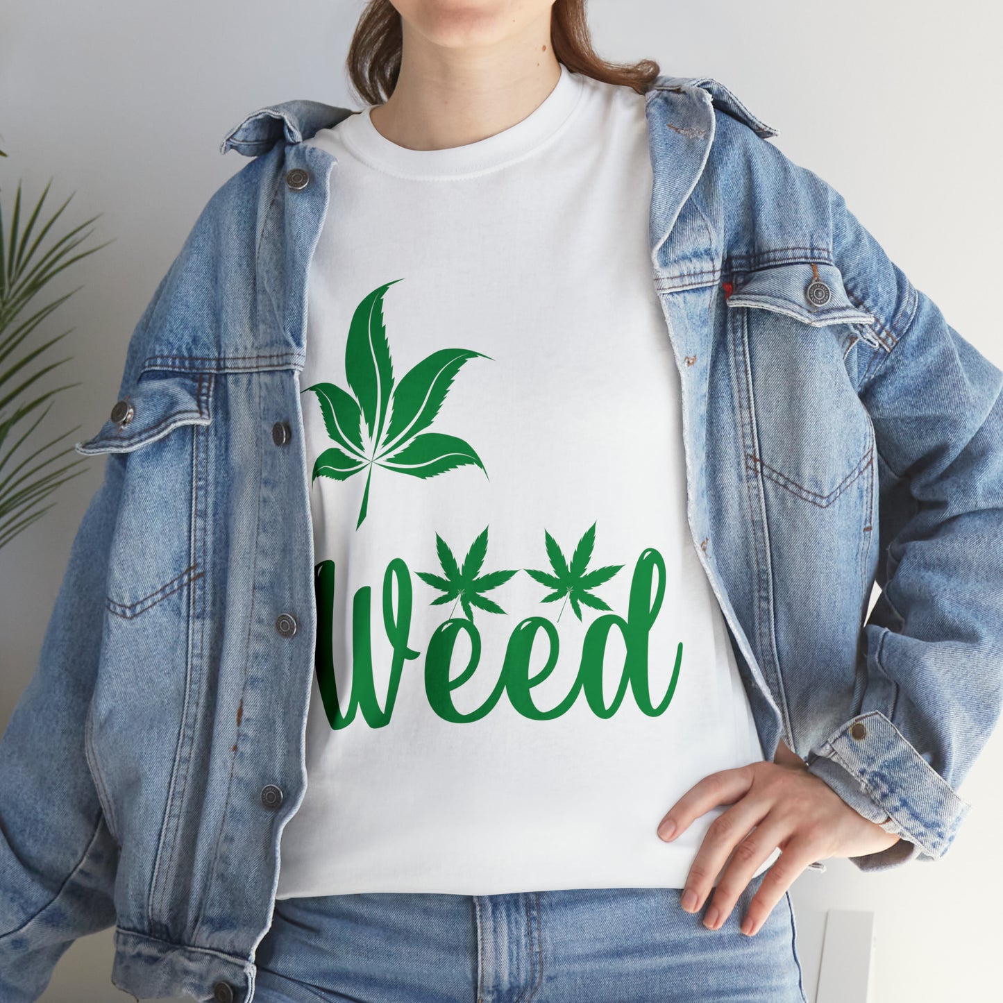 "Love Weed" T-Shirt - Weave Got Gifts - Unique Gifts You Won’t Find Anywhere Else!