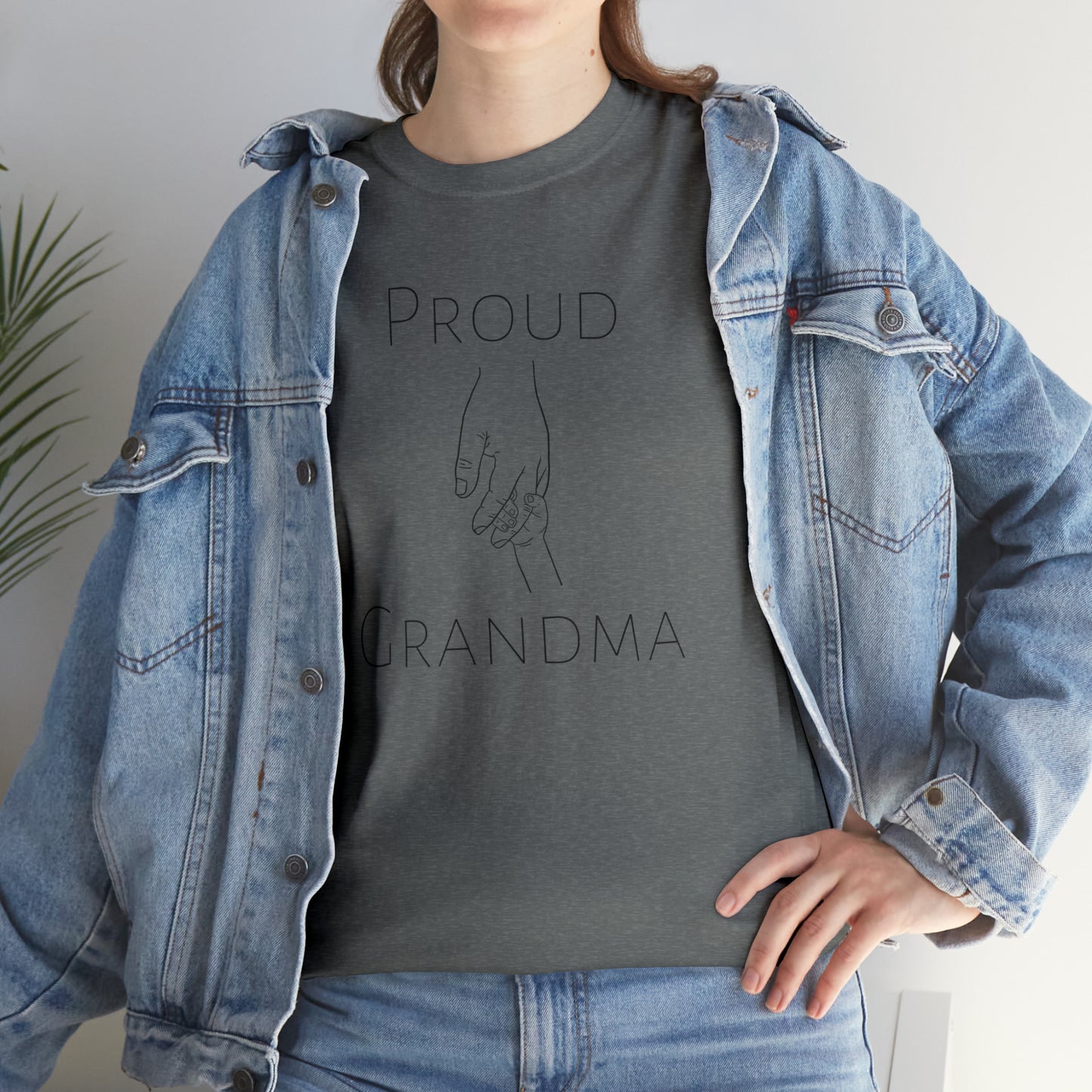 "Proud Grandma" T-Shirt - Weave Got Gifts - Unique Gifts You Won’t Find Anywhere Else!