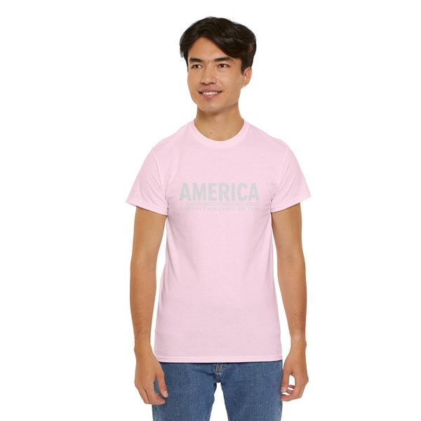 American - God Shed His Grace On Thee: T-Shirt