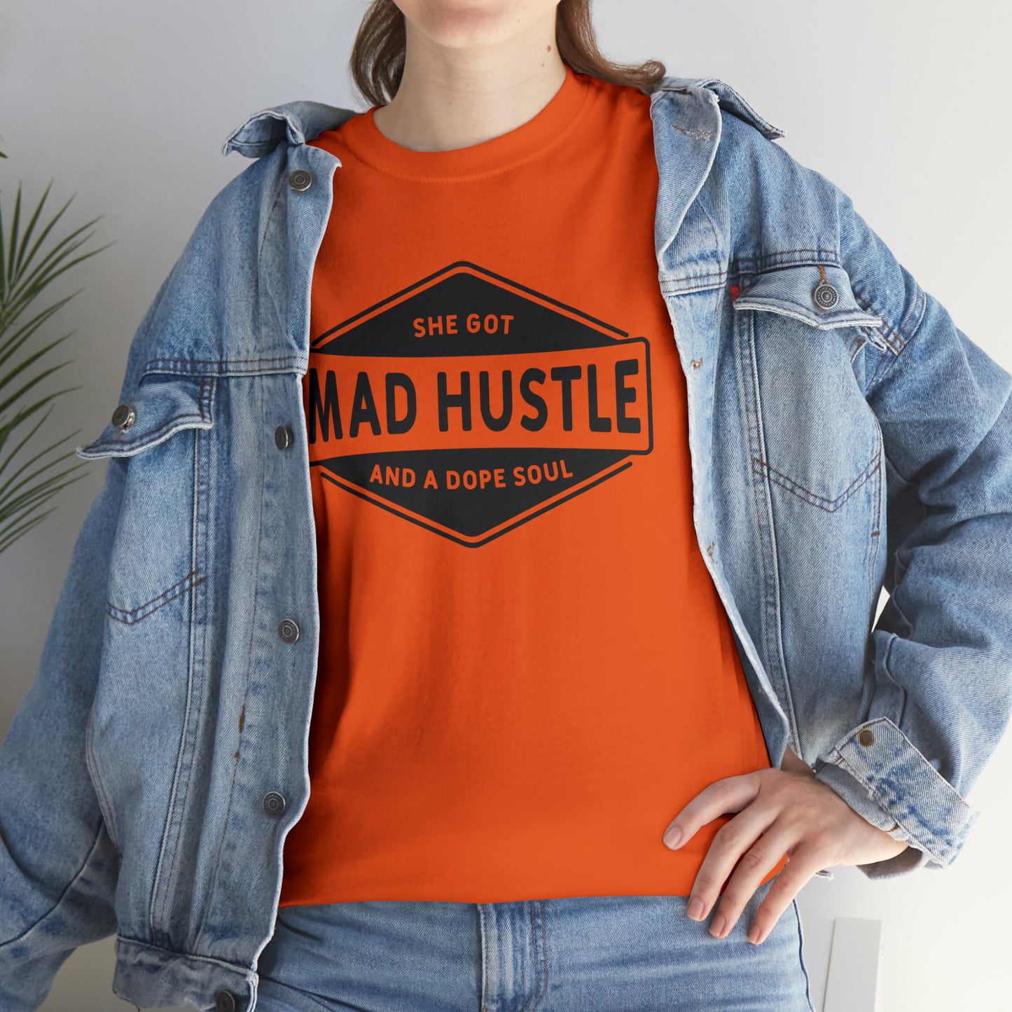 "She Got Mad Hustle" T-Shirt - Weave Got Gifts - Unique Gifts You Won’t Find Anywhere Else!