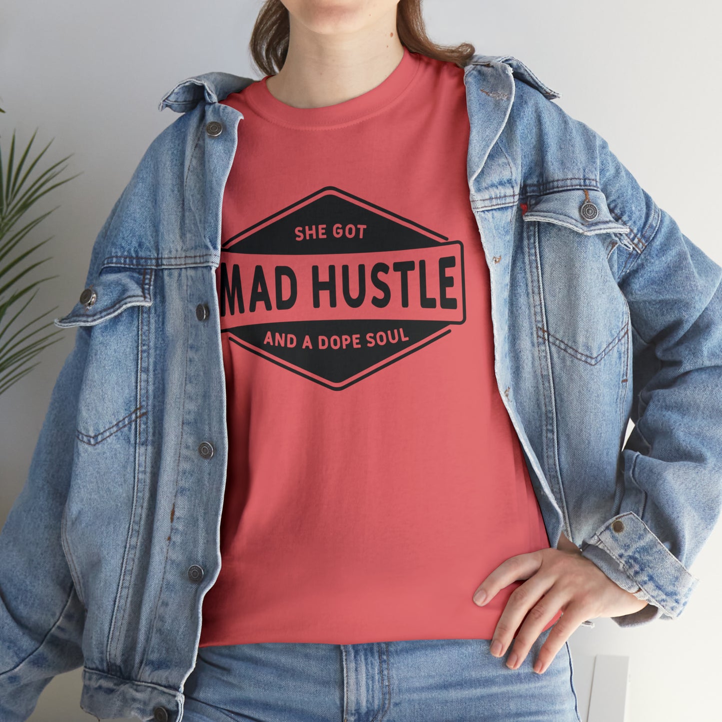 "She Got Mad Hustle" T-Shirt - Weave Got Gifts - Unique Gifts You Won’t Find Anywhere Else!