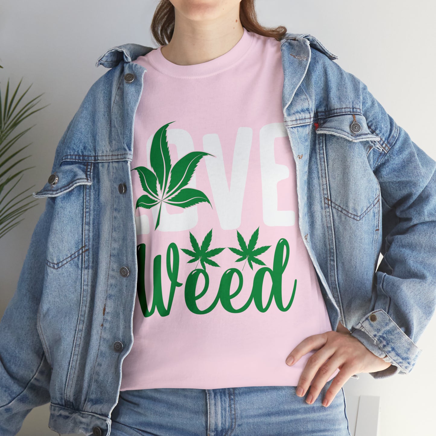 "Love Weed" T-Shirt - Weave Got Gifts - Unique Gifts You Won’t Find Anywhere Else!