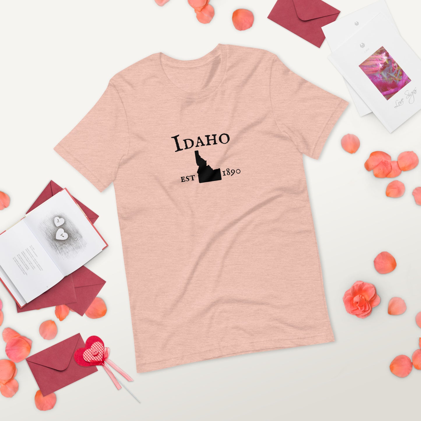 "Idaho Established In 1890" T-Shirt - Weave Got Gifts - Unique Gifts You Won’t Find Anywhere Else!