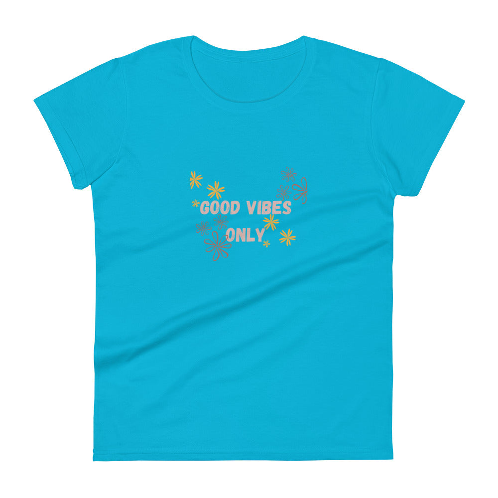 Stylish women's t-shirt with "Good Vibes Only"